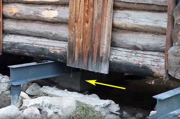 Как поднять баню для замены венцов или ремонта фундамента