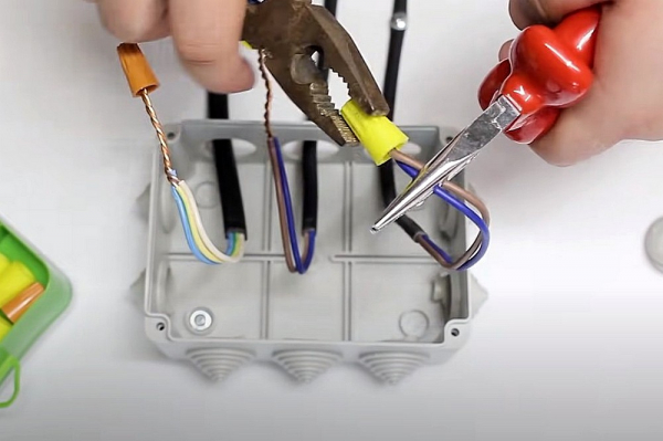 Чем соединить провода между собой &mdash; инструкции, достоинства и недостатки разных способов