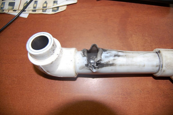 Гидроудар в системе водоснабжения — почему возникает, и как с ним бороться Гидроудар в системе водоснабжения — почему возникает, и как с ним бороться