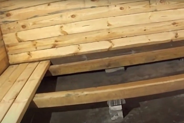 Доска для пола в баню &mdash; какая нужна и варианты ее использования