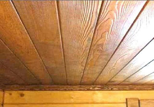 Как сделать потолок в деревянном доме своими руками: инструкция и каких ключевых ошибок нужно избегать