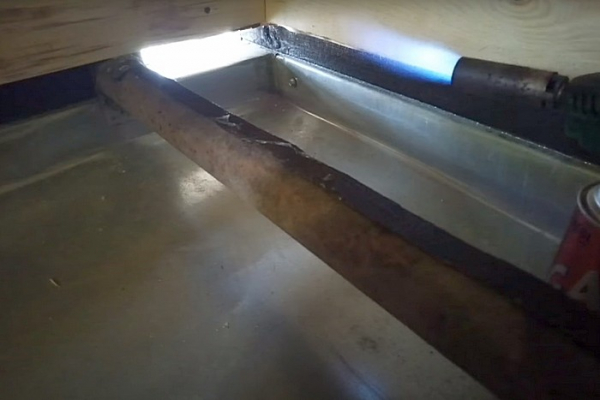 Доска для пола в баню &mdash; какая нужна и варианты ее использования