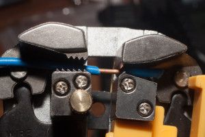 Правильное подключение автомата в щитке: инструкция и какие ошибки точно нужно не допускать