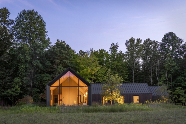 Современный гостевой дом в сельской местности