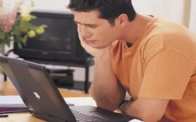 Россияне массово запрещают сделки с недвижимостью без своего участия