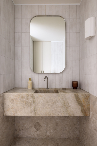 Резиденция с многоуровневыми пространствами