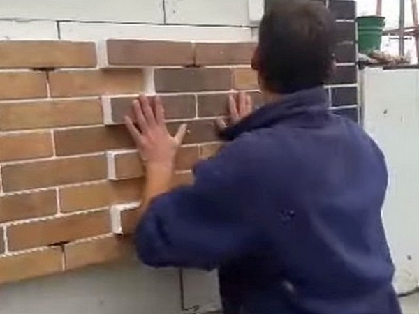 Отделка фасада клинкерной плиткой: плюсы и минусы технологии и инструкция по монтажу