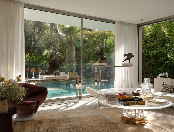 Геометрическая средиземноморская вилла