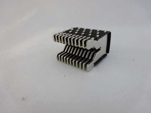 Правильное подключение автомата в щитке: инструкция и какие ошибки точно нужно не допускать