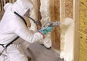 Утепление дома под сайдинг: каких ошибок важно избежать и какой материал лучше выбрать