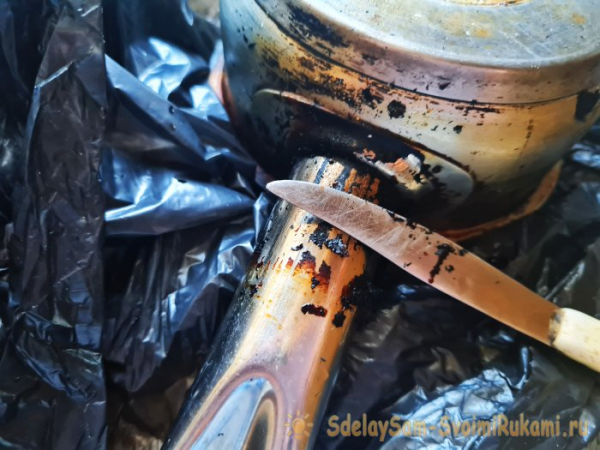 Как и чем дешево удалить многодневный нагар