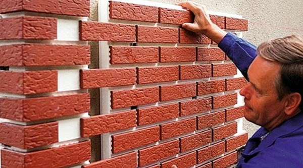 Отделка фасада клинкерной плиткой: плюсы и минусы технологии и инструкция по монтажу