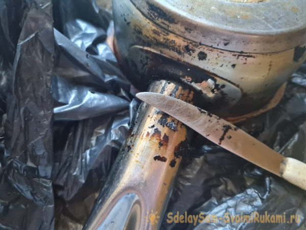 Как и чем дешево удалить многодневный нагар