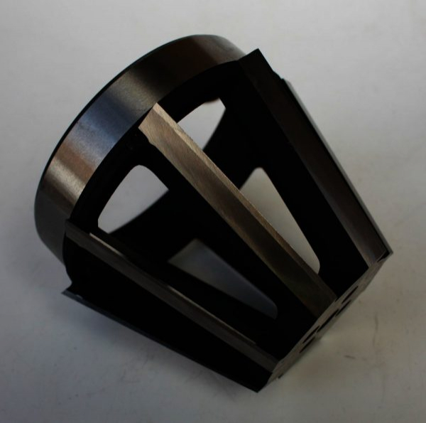 Какой выбрать садовый измельчитель для веток: обзор лучших моделей